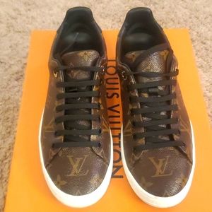 Louis Vuitton Monogram Sneakers